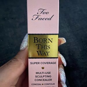 Golden concealer 💕